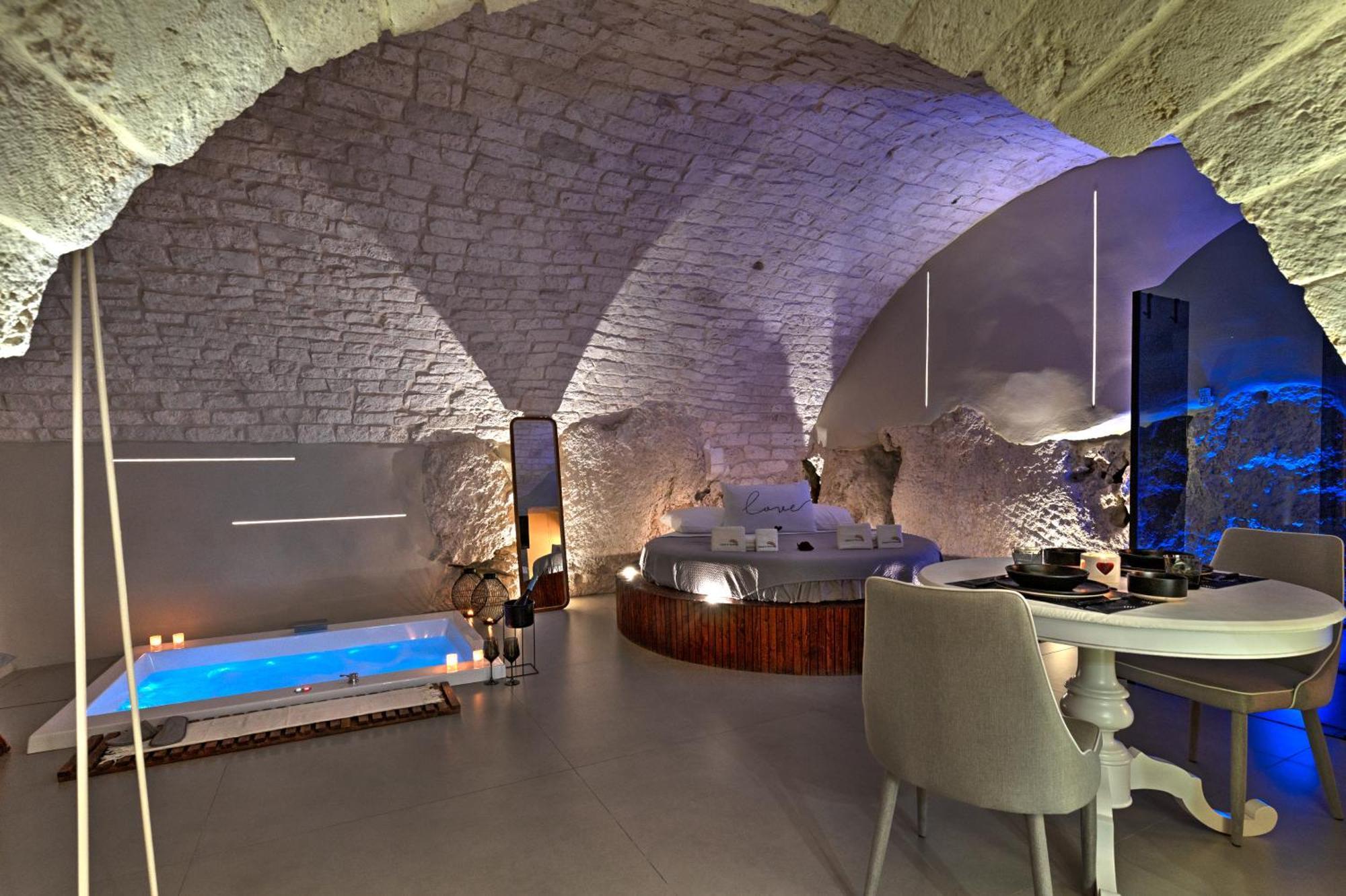Malolu Luxurysuite Остуни Екстериор снимка