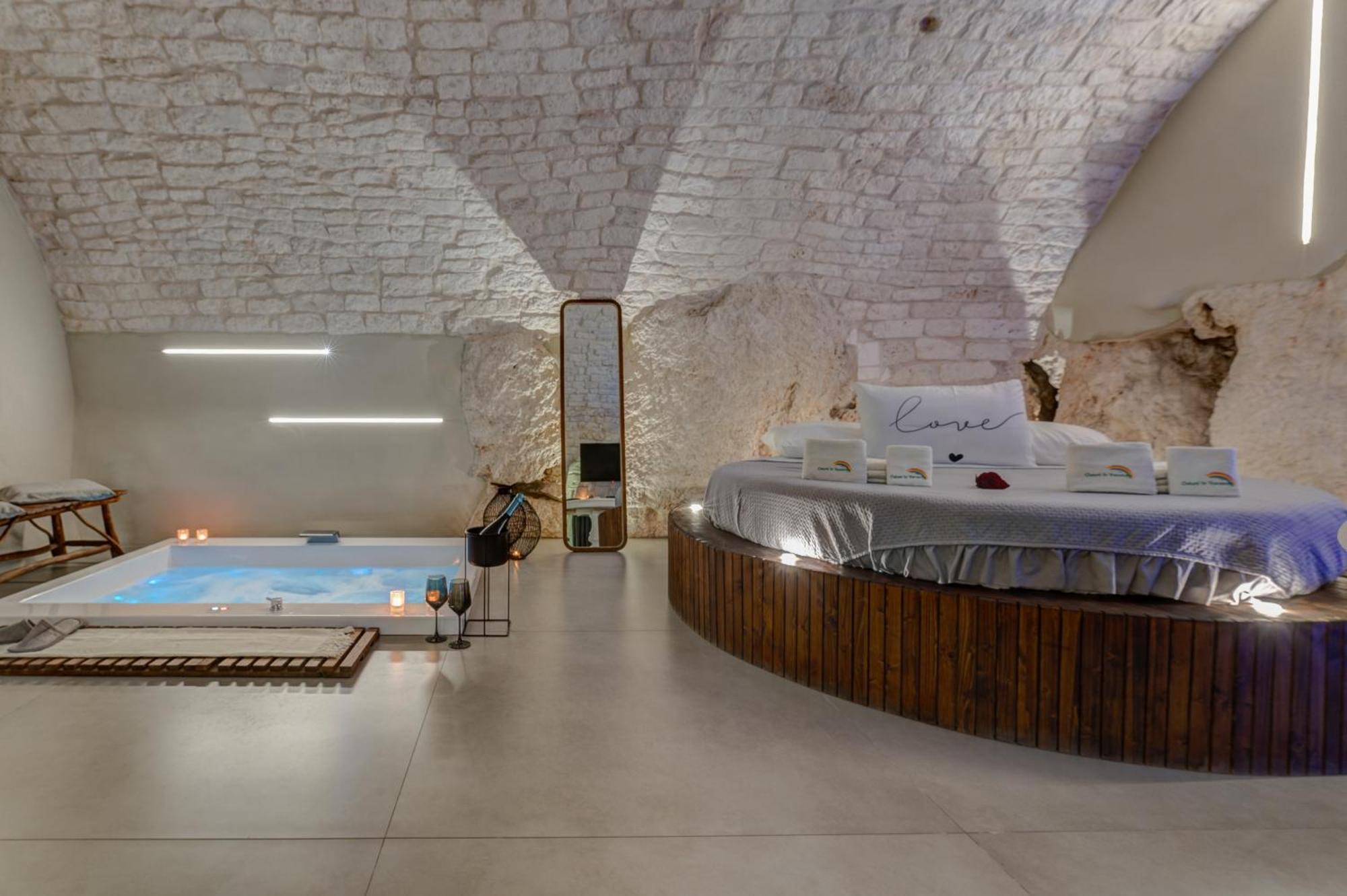 Malolu Luxurysuite Остуни Екстериор снимка